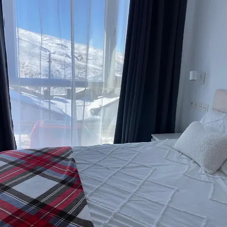 6 Vistasur Apartment *