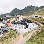 6 Vistasur Apartment *